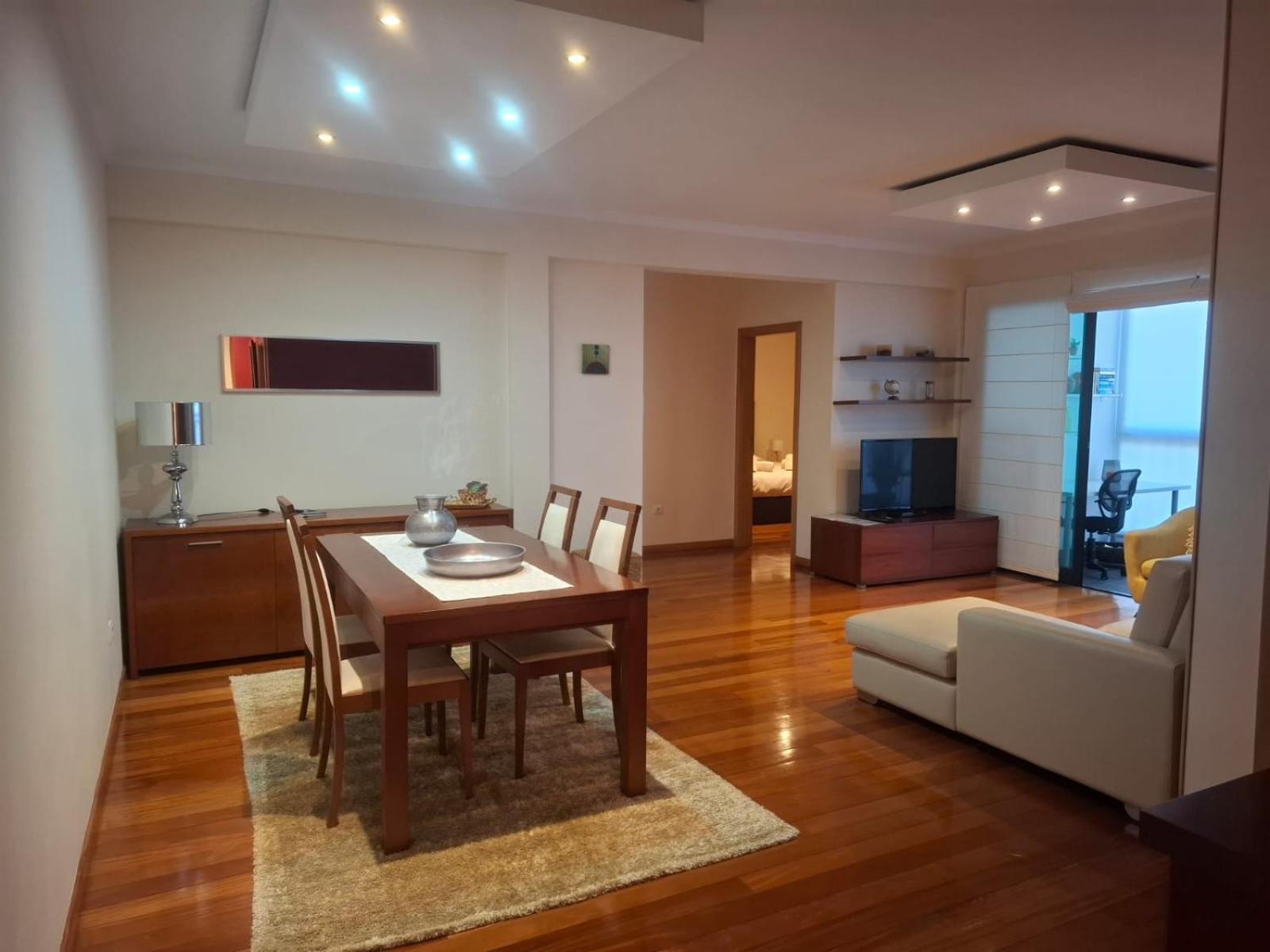Cozy And Bright Apartment Machico  Exteriör bild