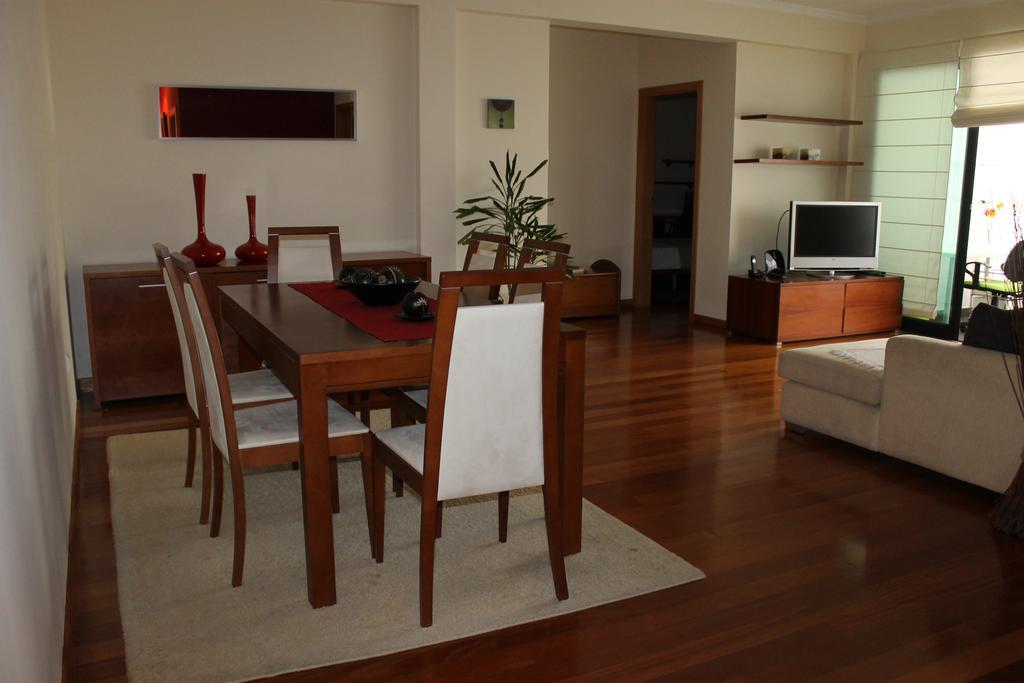 Cozy And Bright Apartment Machico  Exteriör bild